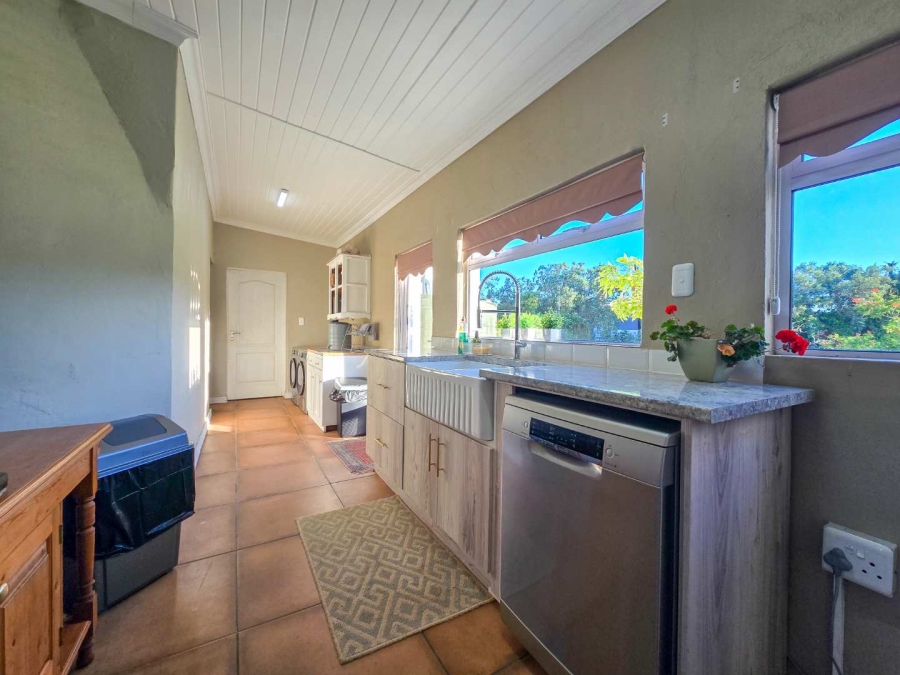 3 Bedroom Property for Sale in Stilbaai Oos Western Cape